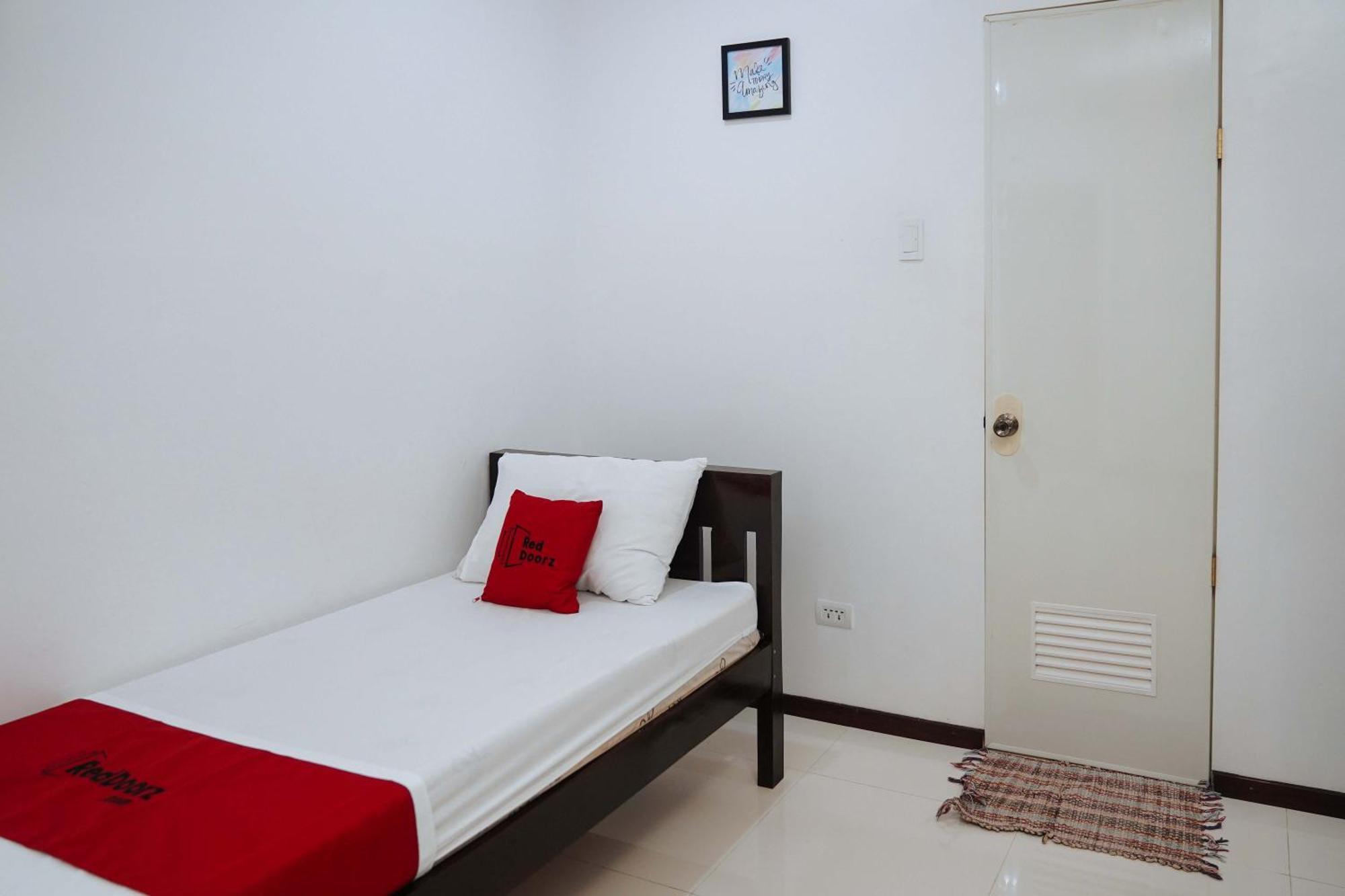 Reddoorz Plus At Billy'S Resort Ослоб Екстериор снимка