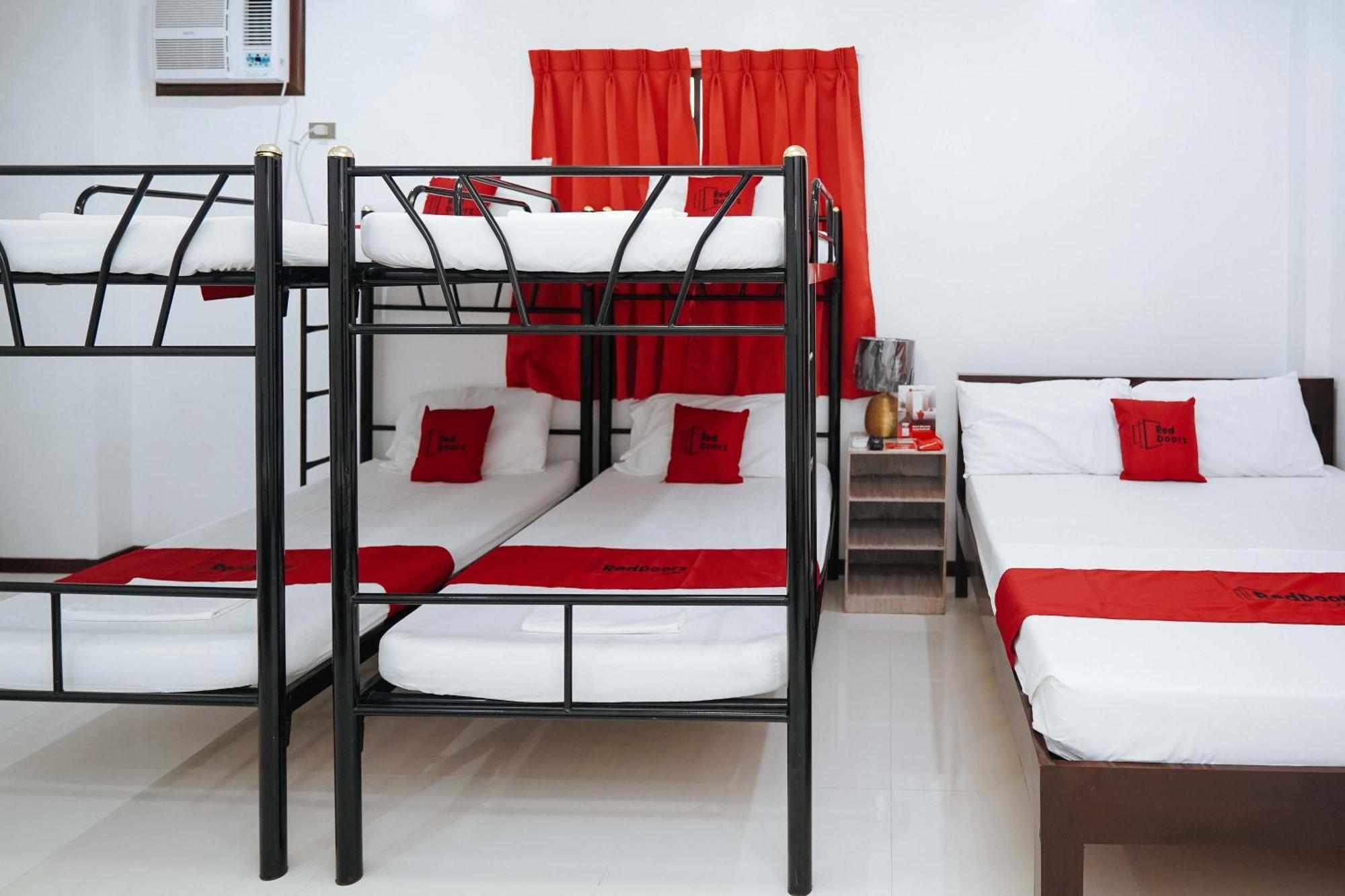 Reddoorz Plus At Billy'S Resort Ослоб Екстериор снимка
