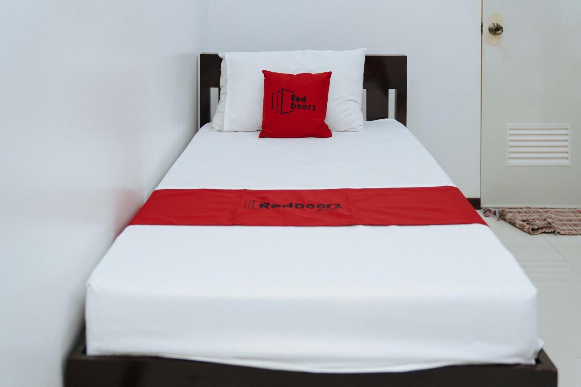 Reddoorz Plus At Billy'S Resort Ослоб Екстериор снимка