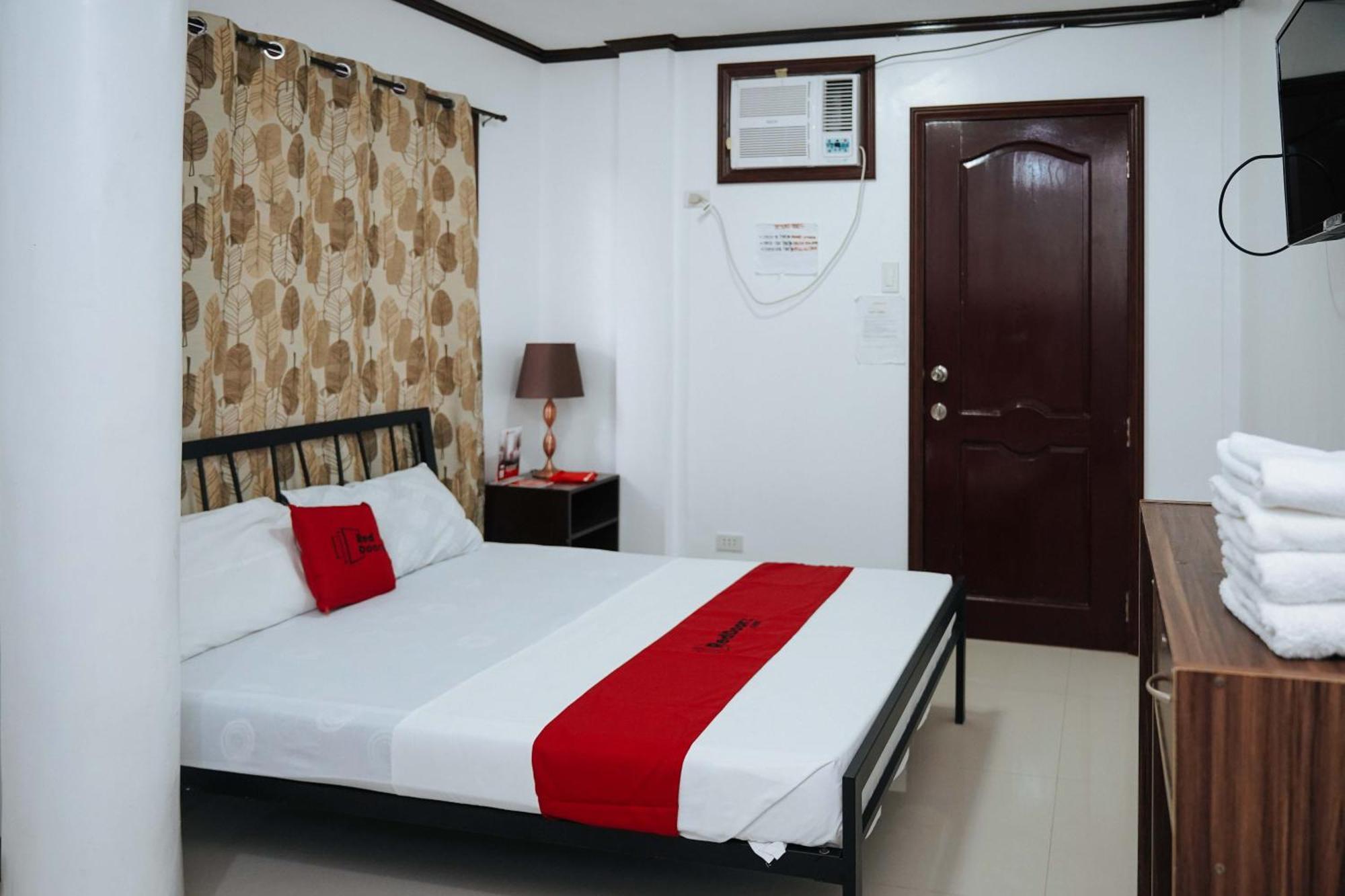 Reddoorz Plus At Billy'S Resort Ослоб Екстериор снимка