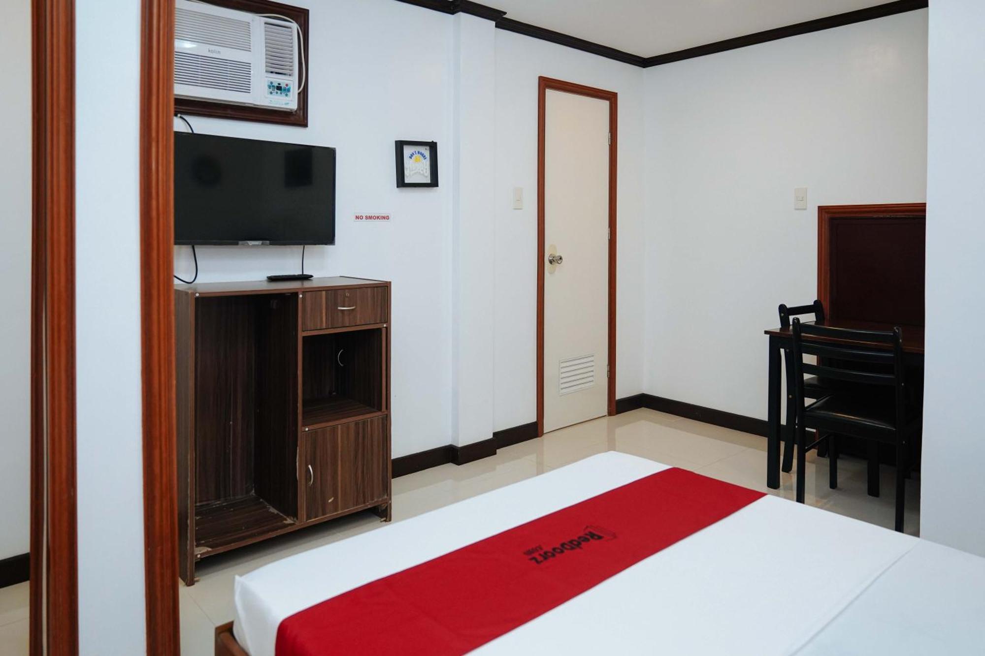 Reddoorz Plus At Billy'S Resort Ослоб Екстериор снимка