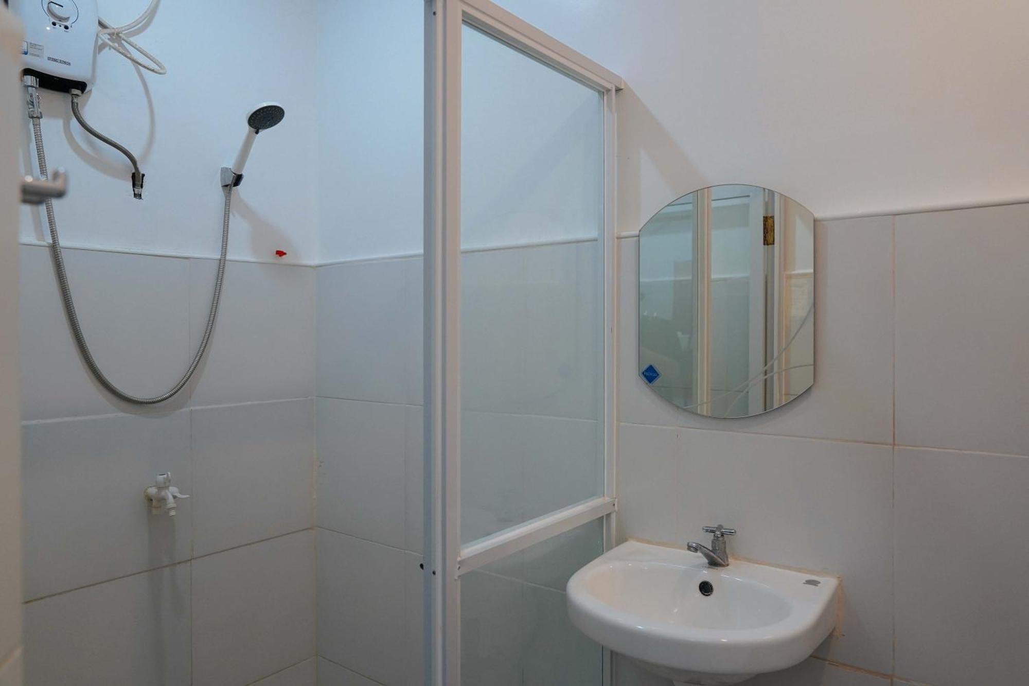 Reddoorz Plus At Billy'S Resort Ослоб Екстериор снимка