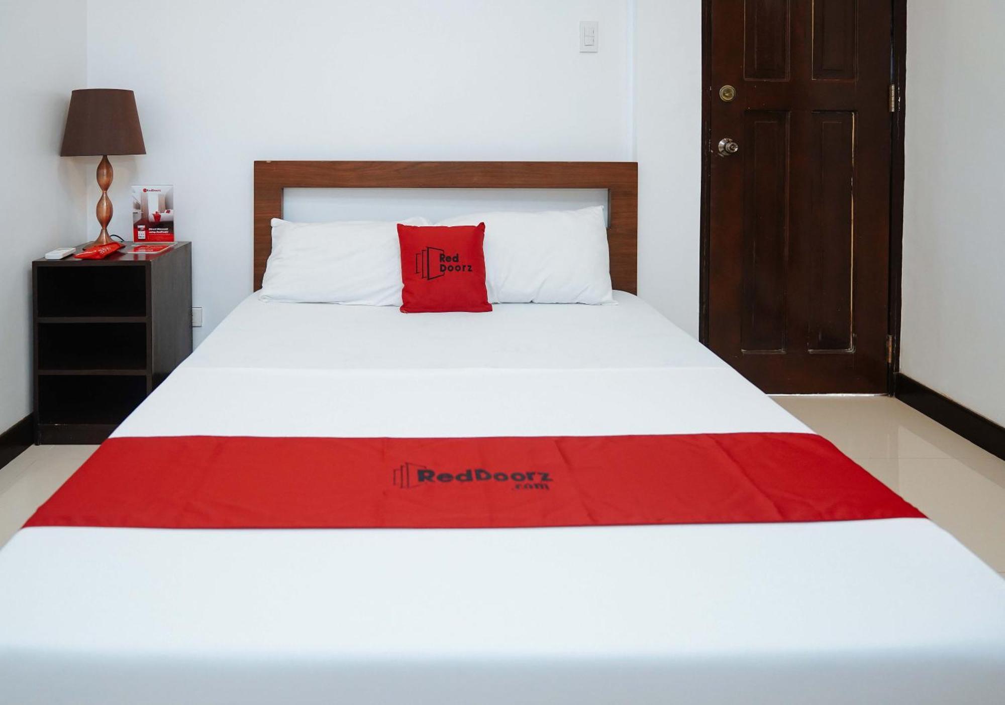 Reddoorz Plus At Billy'S Resort Ослоб Екстериор снимка