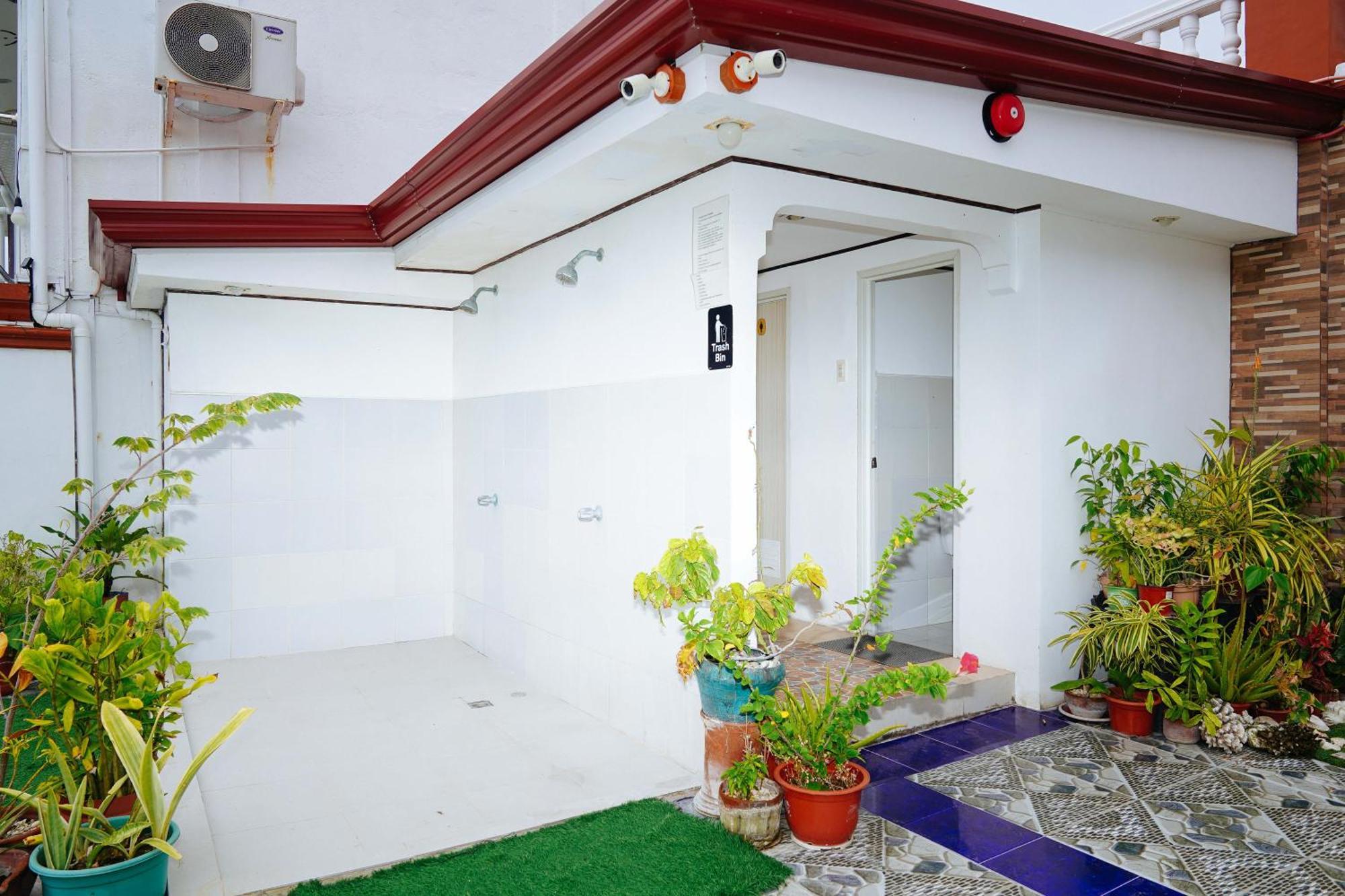 Reddoorz Plus At Billy'S Resort Ослоб Екстериор снимка