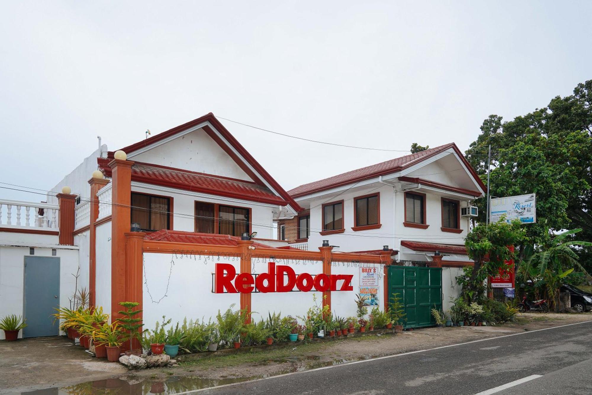 Reddoorz Plus At Billy'S Resort Ослоб Екстериор снимка